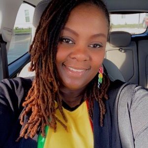 Meet your Posher, Sharon